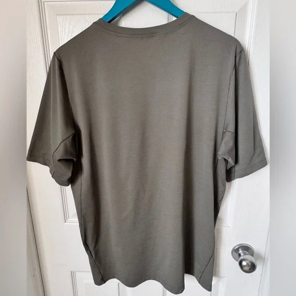 Arcteryx Cormac Crewneck Short Sleeve Shirt Mens Medium - Picture 6 of 11